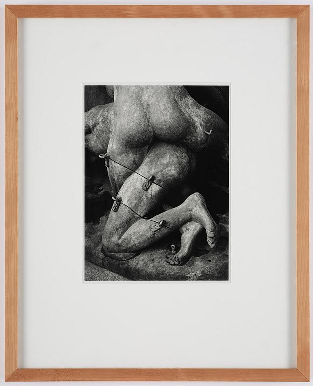Christer Strömholm, "Skulpturernas kärleksakt", 1958.