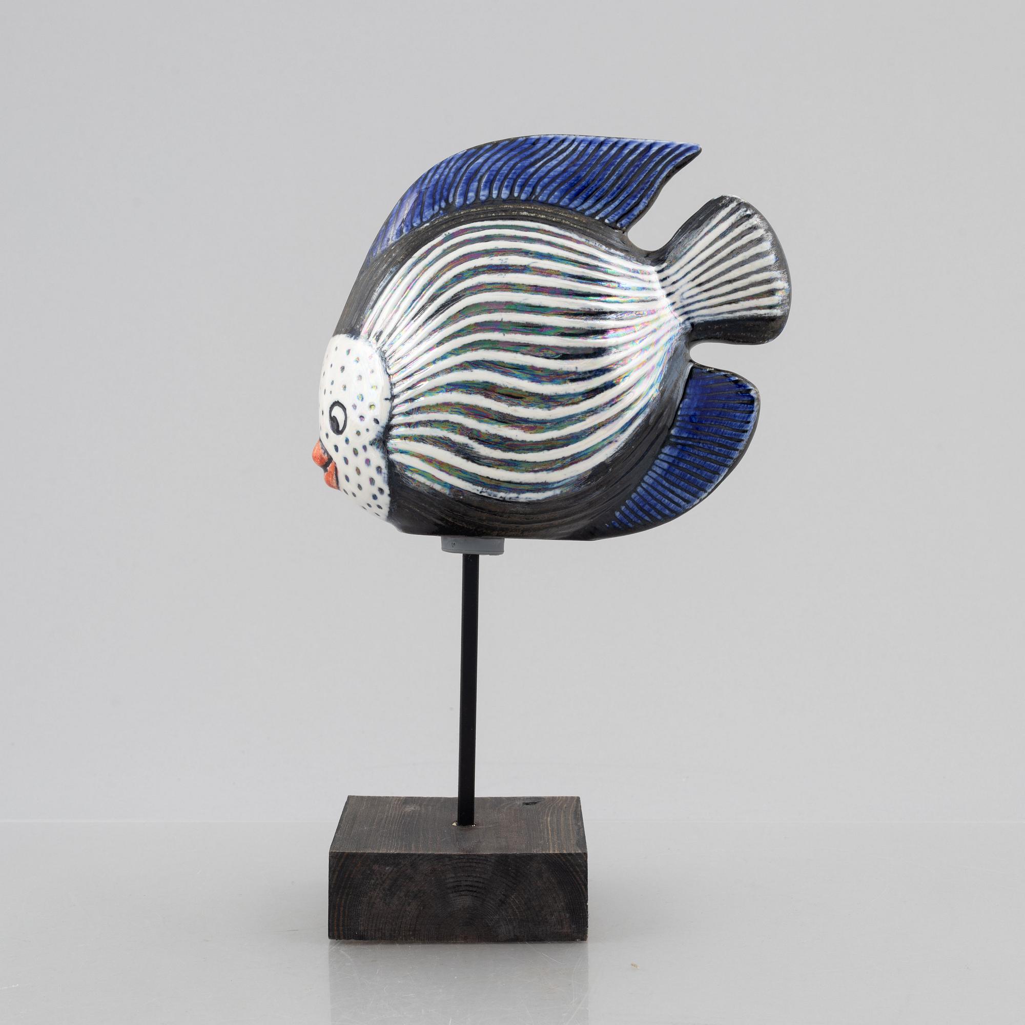 Lisa Larson, figurin, stengods, ur serien "Ocean", K-Studion, Gustavsberg.