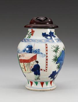 A Transitional Wucai jar, Qing dynasty, 17th Century.