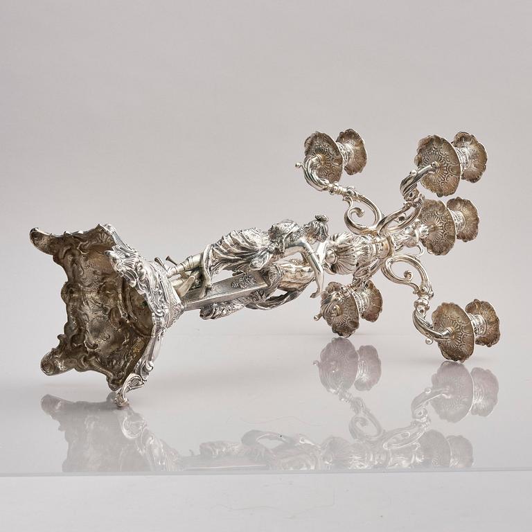 Lale Silverware & Co Ltd, femarmade kandelabrar, tre stycken, sterling silver, Istanbul, Turkiet 1900-tal.