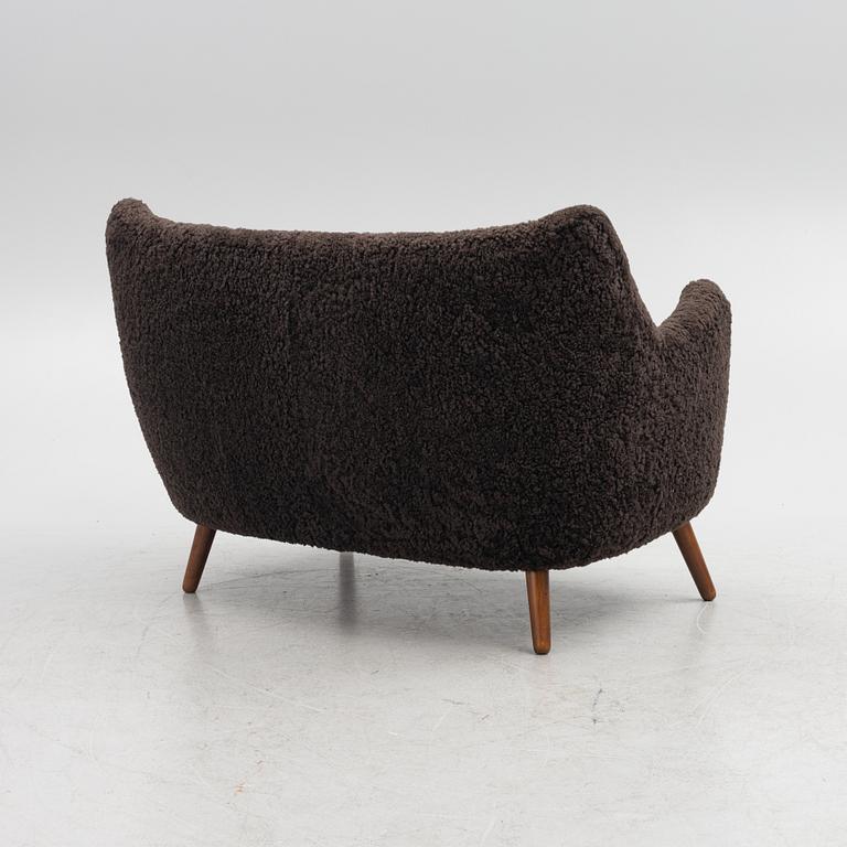 Finn Juhl, a 'Poet' sofa, Niels Vodder, mid 20th Century..