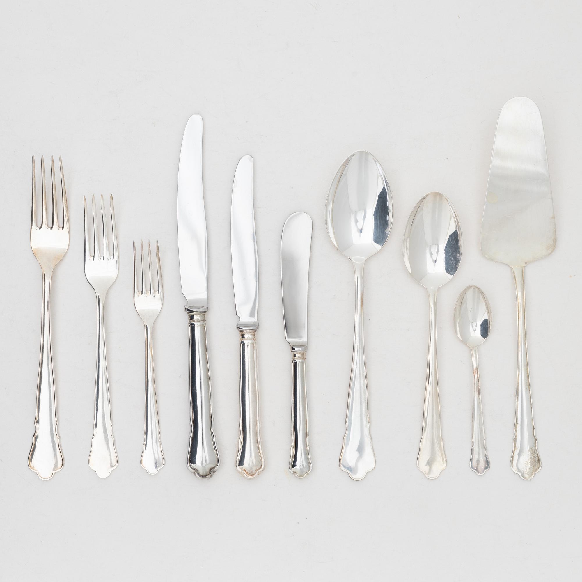 Guldsmedsaktiebolaget (GAB), bestickservis, 55 delar, silver, modell "Chippendale", Eskilstuna, bl a 2002.