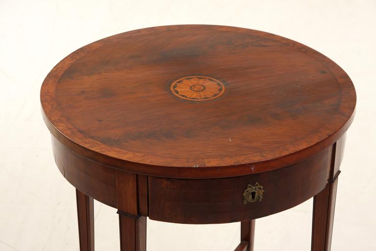 BORD, sengustavianskt, 1800-talets första hälft.