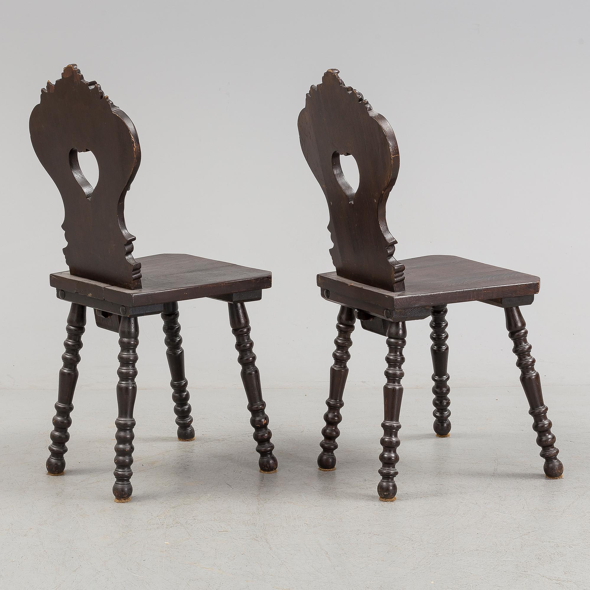 MATBORD OCH SEX STOLAR, renässans-stil, 1900-talets första hälft.