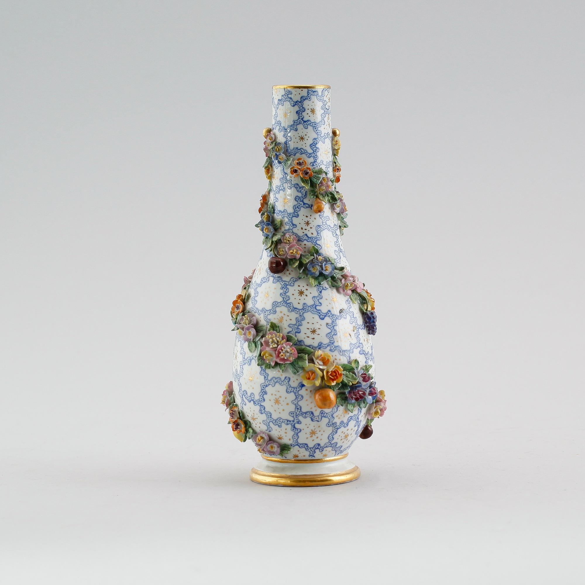 VAS, porslin, Meissen, 1900-talets första hälft.