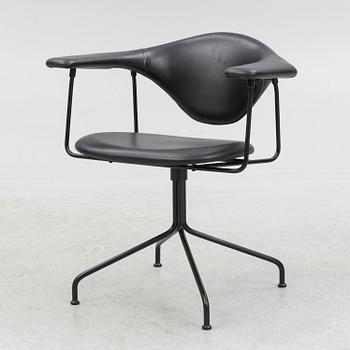 GamFratesi, a 'Masculo' chair, Gubi, Danmark.