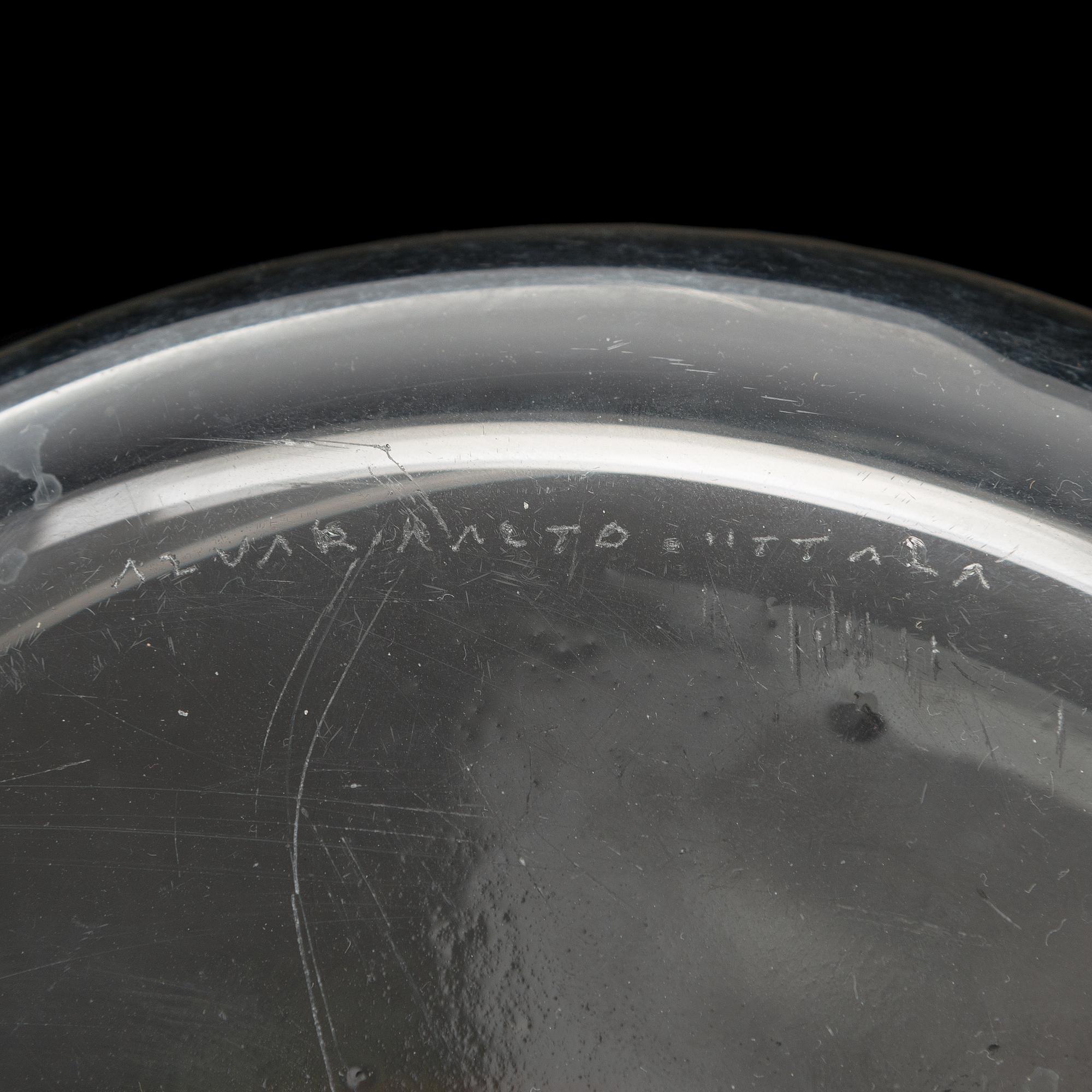 Alvar Aalto, malja malli 3035, signeerattu Alvar Aalto Iittala. 1950-luku.