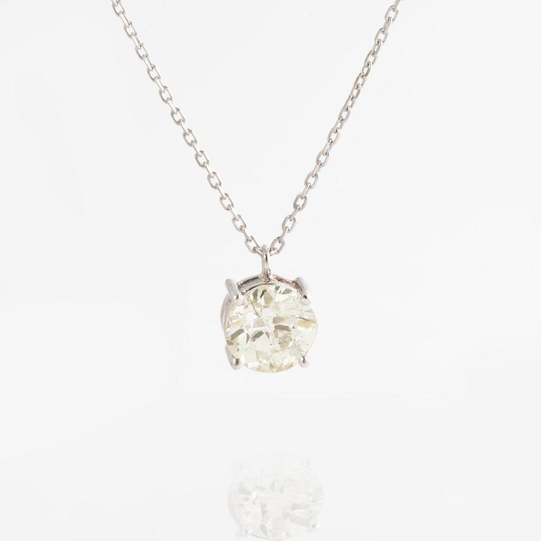 A circa 1.60 cts old-cut diamond pendant.