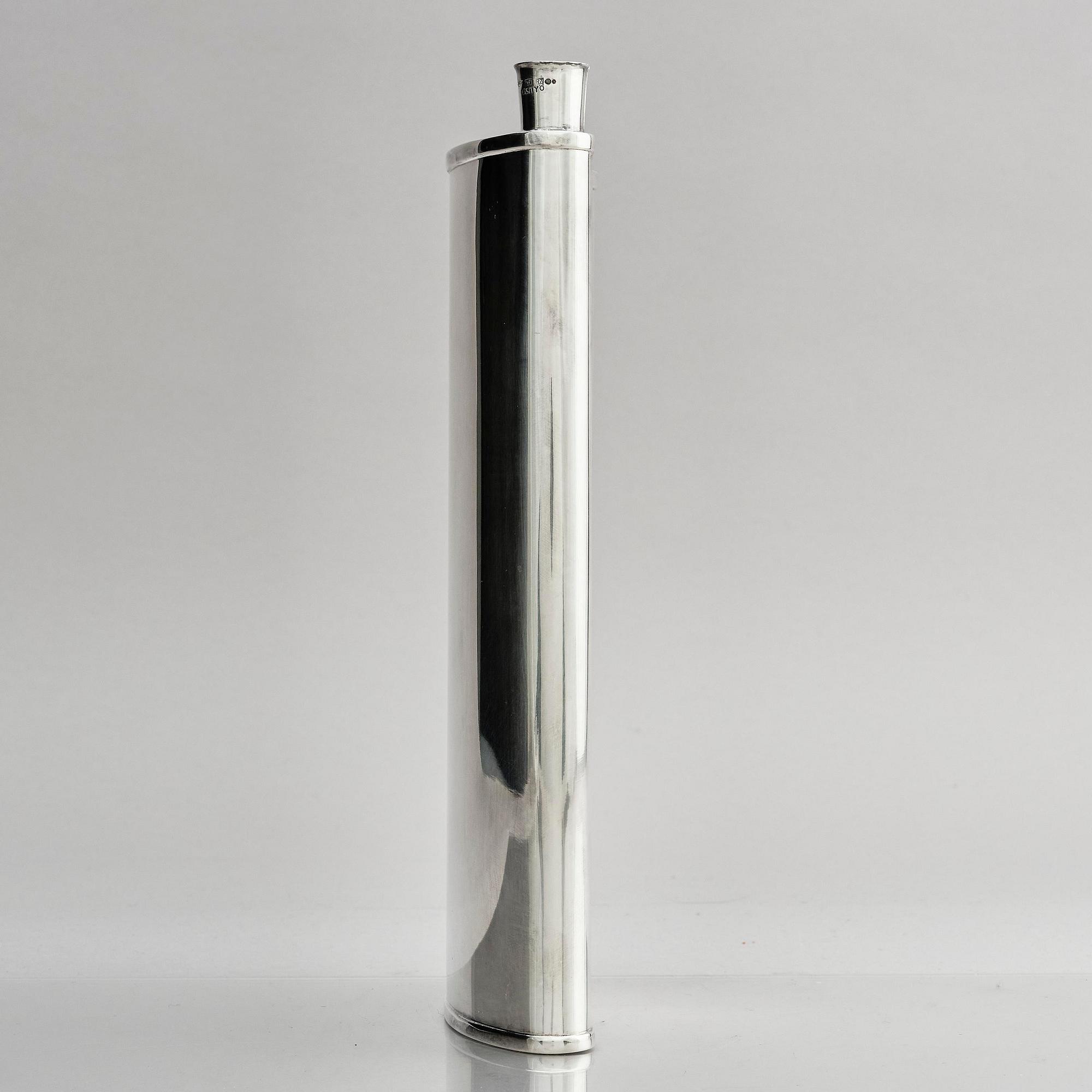 A large silver hip flask, Kultakeskus, Hämeenlinna, Finland 1970.