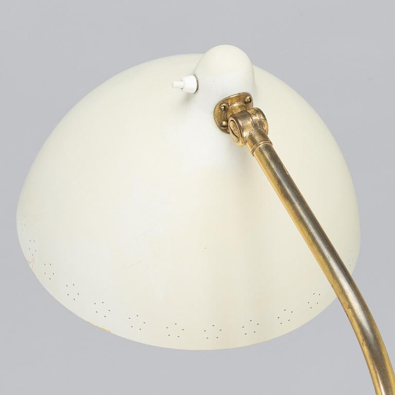 Lisa Johansson-Pape, A mid-20th century '2062' floor light, Stockmann Orno, Finland.