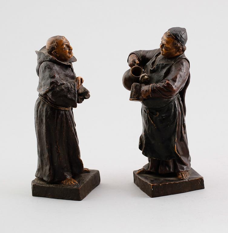 FIGURER, ett par, terrakotta, Goldscheider, Wien, omkring år 1900.