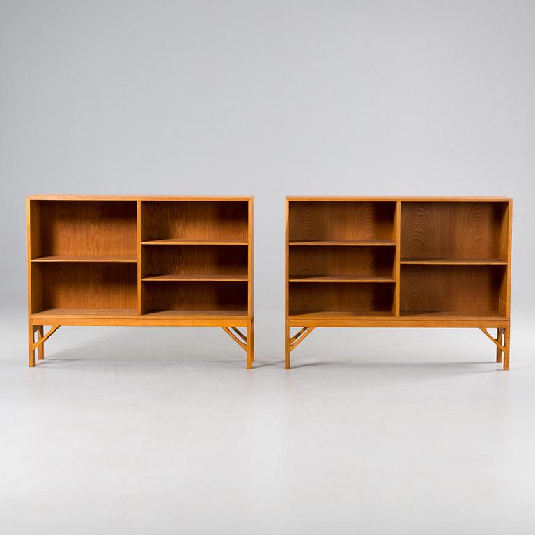 A PAIR OF BOOKSHELVES BY BØRGE MOGENSEN, C.M Madsen, FDB Furnitur.