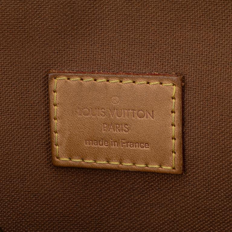 Louis Vuitton, bag, "Trotteur Beaubourg", 2010.