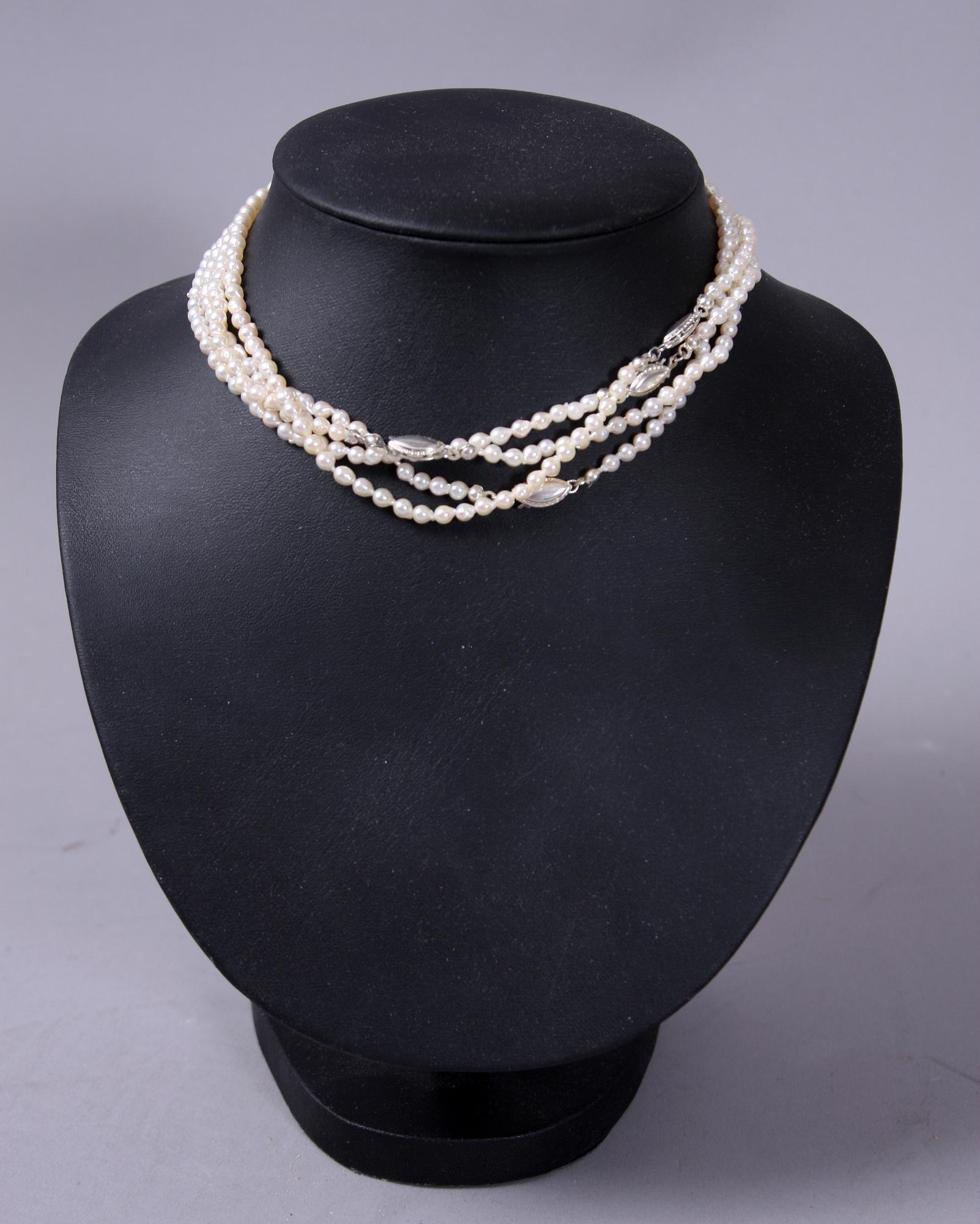 COLLIER, 5 st, odlade pärlor.