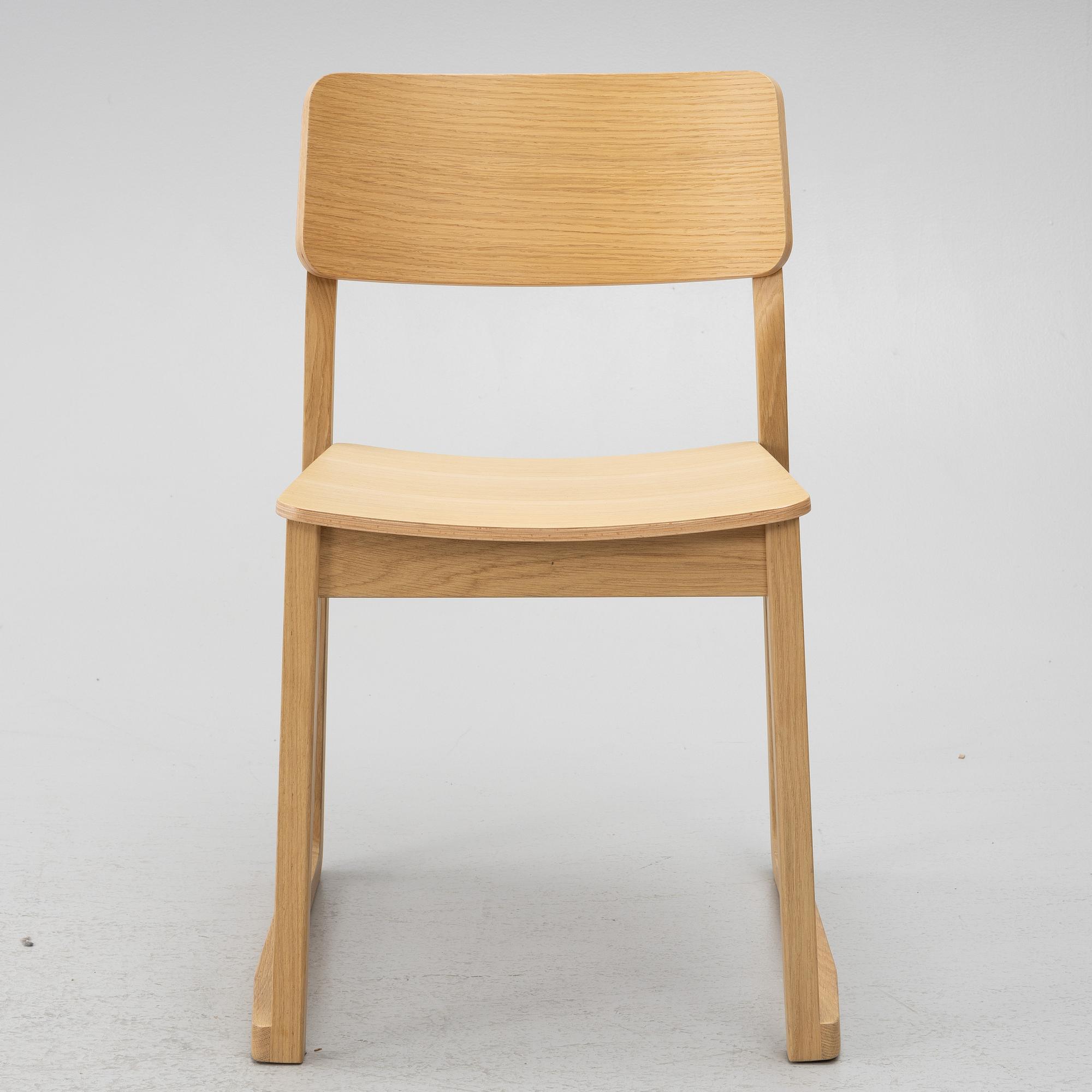 Keiji Ashizawa, stol, "Sori Chair", Ariake, Japan.