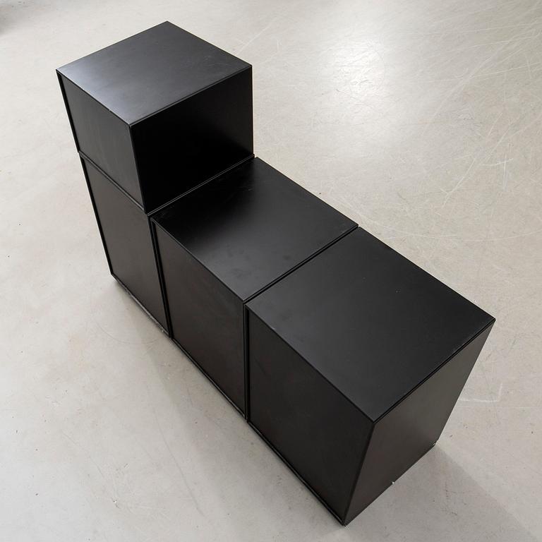 Peter J Lassen, Shelf system, 9 dlr for Montana Denmark.