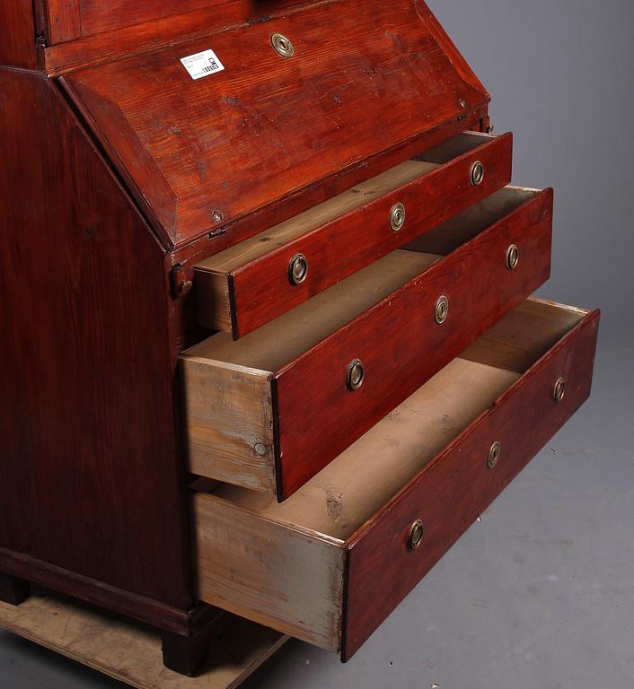 SKRIVSKÅP, gustavianskt provinsarbete, 1800-talets början.