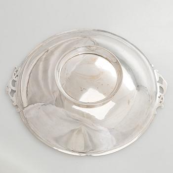 A silver dish, Auran Kultaseppä 1938.
