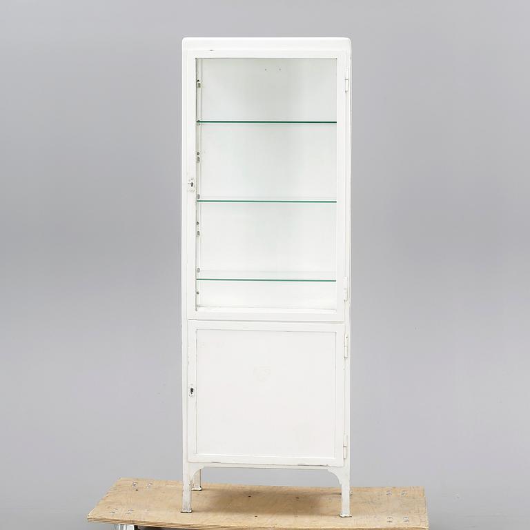 TANDLÄKARSKÅP, 1900-tal.