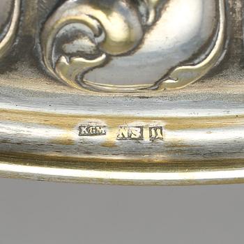 FRUKTSKÅL, nysilver, Uppsala, nyrenässans, omkring år 1800/1900. Stämplat: KGM.