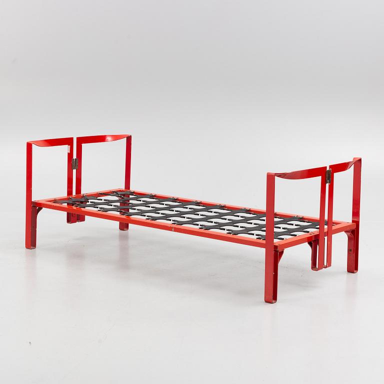 Tobia Scarpa, säng, "Vanessa bed", Gavina, 1970-tal, Italien.