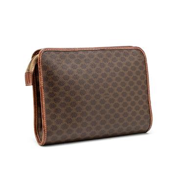 CÉLINE, clutch bag.