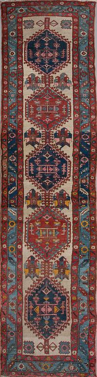 GALLERIMATTA, antik/semiantik, Sarab, ca 345 x 88 cm.