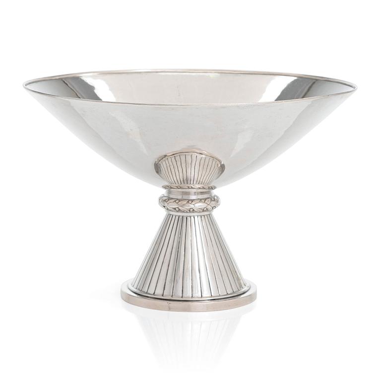 W.A. Bolin, a footed silver bowl, Stockholm 1928.