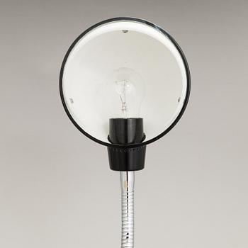 ALVAR AALTO, Bordslampa, modell A703, för Artek 1900-talets slut.