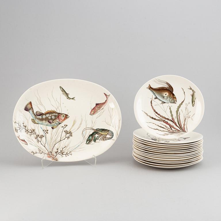 A part dinner service, Johnson Bros, England, "Fish". (16 pieces).