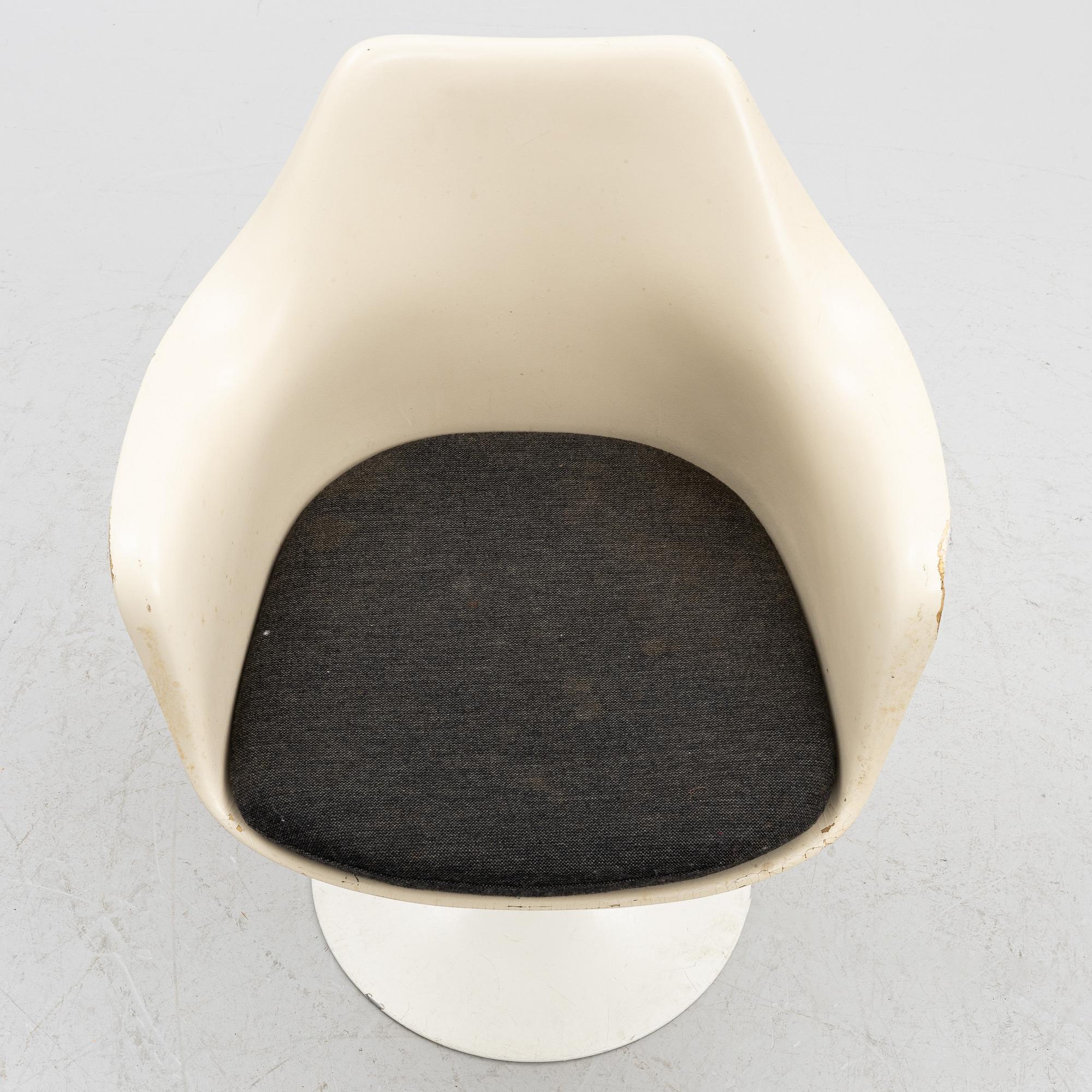 Eero Saarinen, an armchair, 'Tulip', Knoll International.