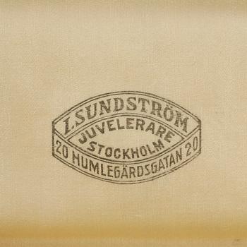 ARMBANDSUR, platina med 18 st diamanter, armband i vitguld.