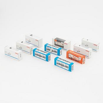 Märklin, ten freight and tank cars, gauge H0, in boxes.
