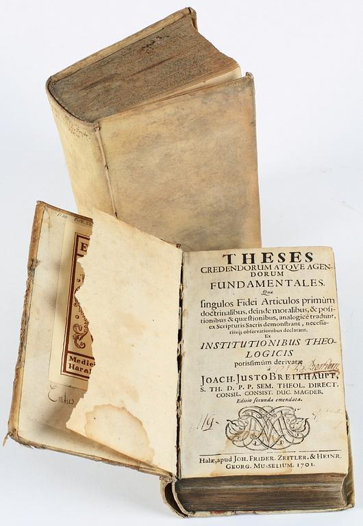 BÖCKER, 2 st, bla "Theses credendorum atqve agendorum fundamentales..." av Joach. Justo Breithaupt, Halle 1701.