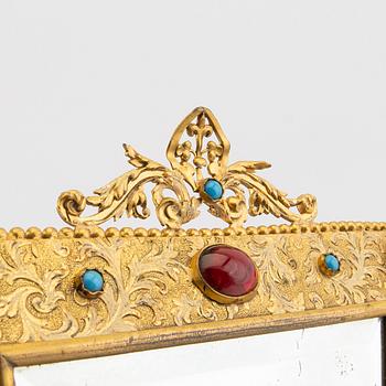 Mirror Victorian England late 19th century.