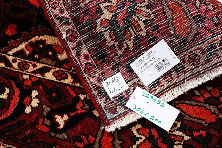 Matta, Bakhtiari, ca 306 x 200 cm.