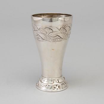 A Swedish Art Nouveau silver beaker, maker's mark K Anderson, Stockholm, 1917.