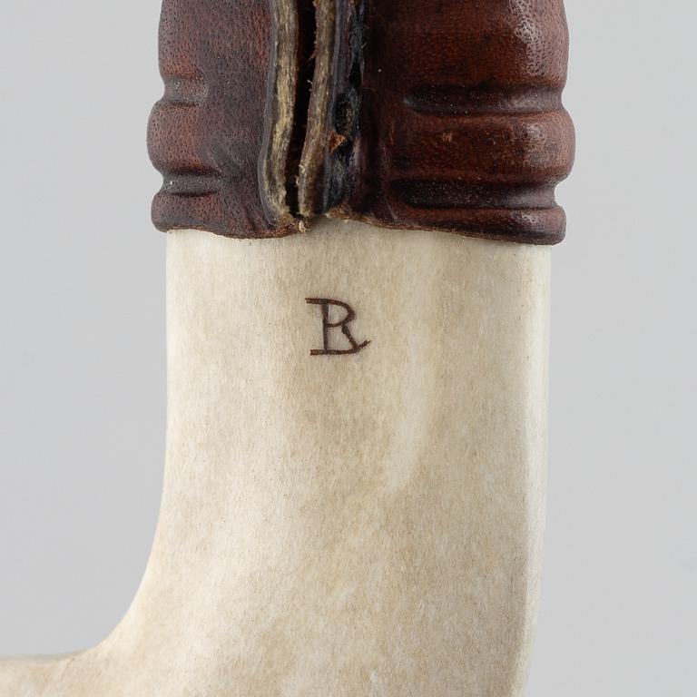 Roland Lundberg, a reindeer horn knife, Piteå.