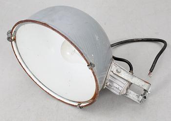 INDUSTRILAMPA, 1900-talets andra hälft.