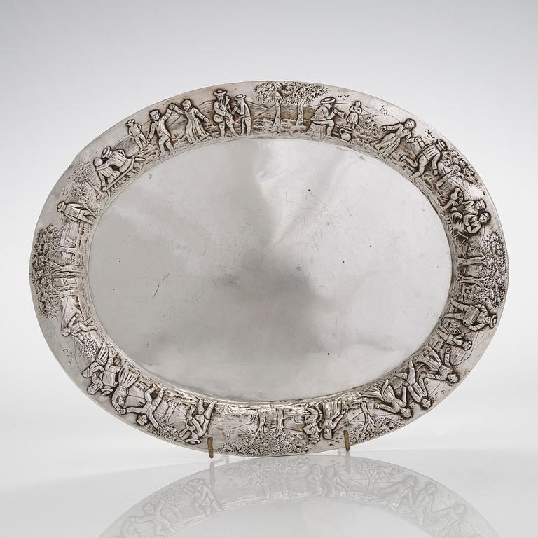 A silver tray, Germany, first half of the 20th century.