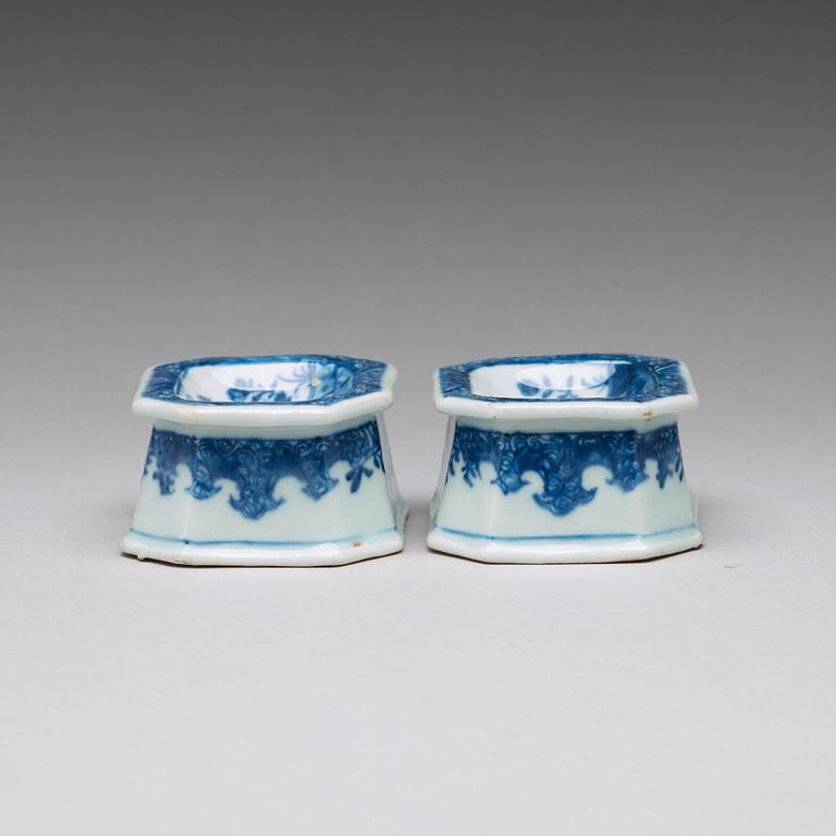 A pair of blue and white salts, Qing dynasty, Qianlong (1736-95).