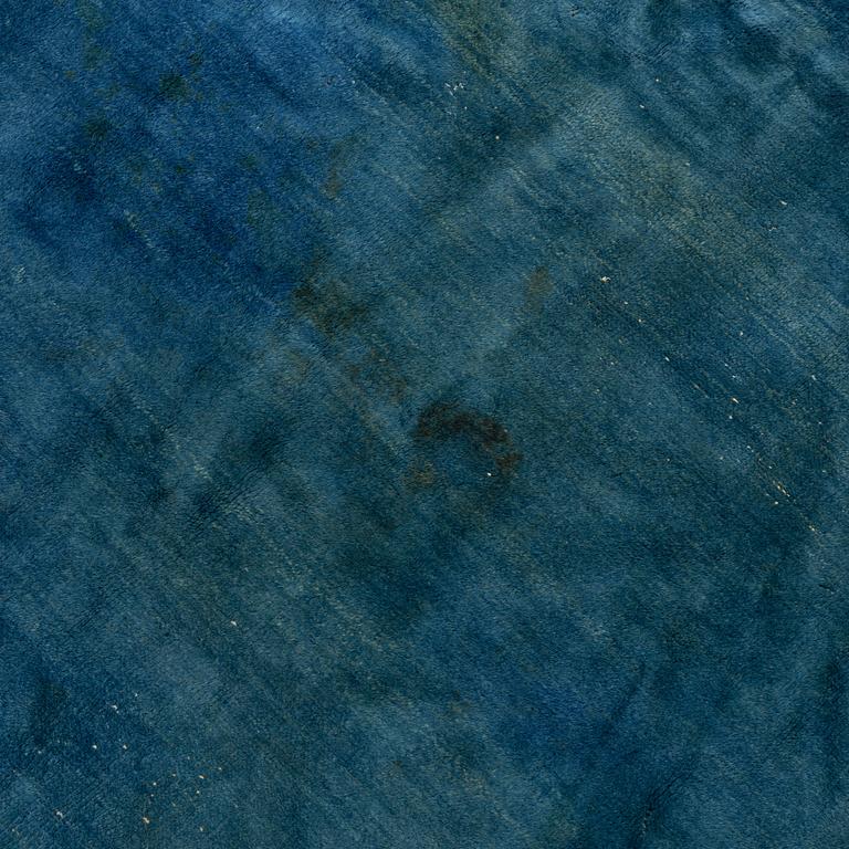 Rug, China, Antique Beijing, approx. 350x260 cm.