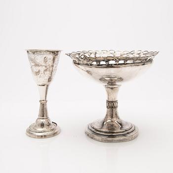 A group of silver, 7 pieces, including Sweden and Russia, 19th century.