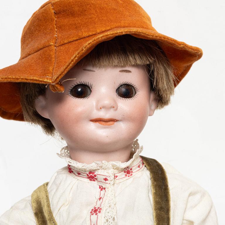 Dolls two pcs, Armand Marseille, Germany, No. 323 & 325, ca 1914-1925.