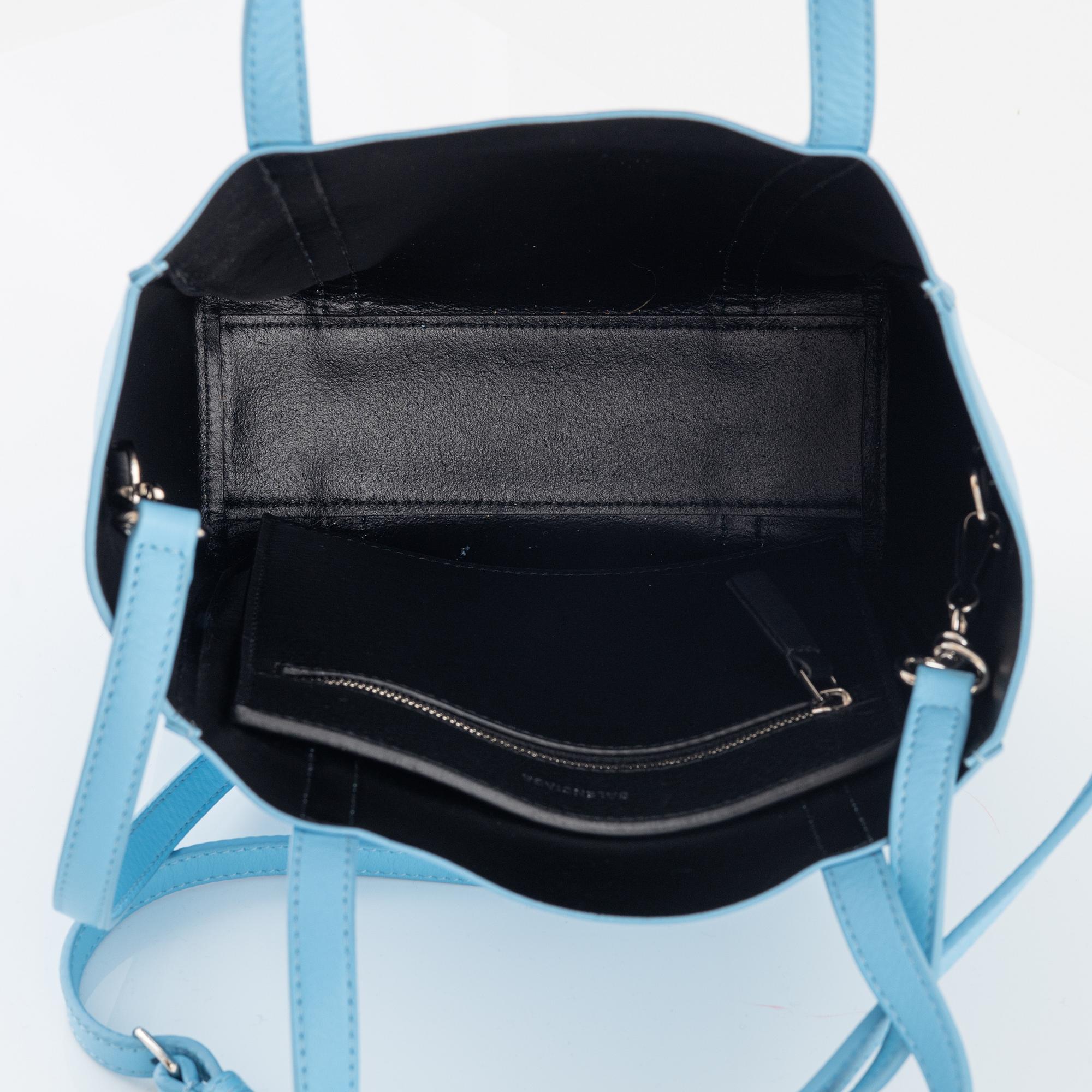 Balenciaga, "Everyday Tote".