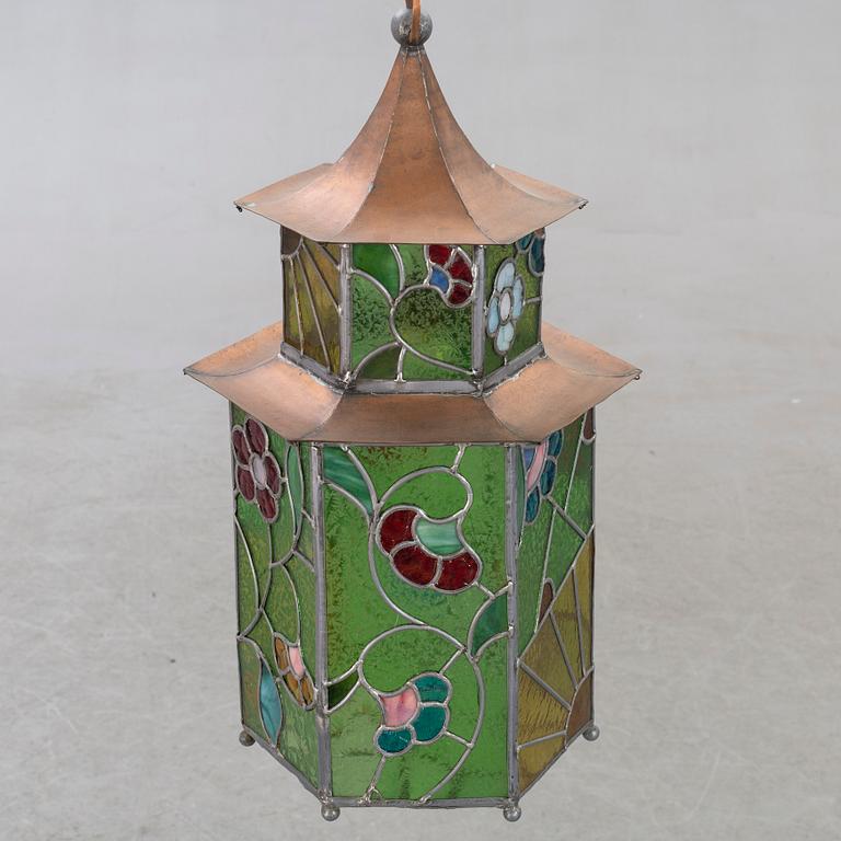 Lampa, koppar, blyinfattat glas, 1940-tal.