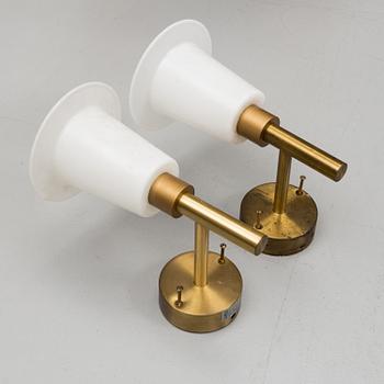 UNO & ÖSTEN KRISTIANSSON, a pair of brass wall light from Luxus.
