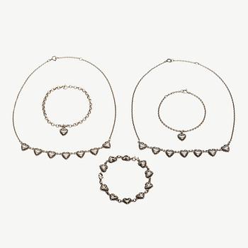 Kalevala Koru, jewellery set, 5 pieces, “Talon sydän", silver.