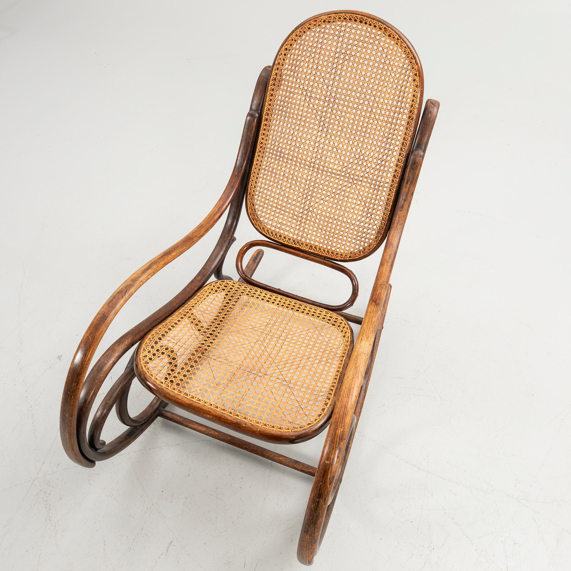 Gungstol, Thonet, tidigt 1900-tal.
