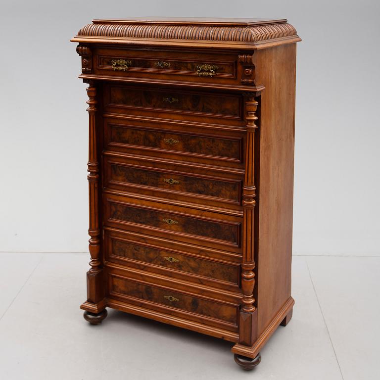 CHIFFONJÉ, nyrenässans, 1800-talets andra hälft.